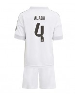 Real Madrid David Alaba #4 Hjemmedraktsett Barn 2025-26 Korte ermer (+ bukser)